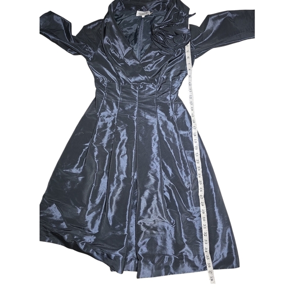 Rickie Freeman for Teri Jon Blue Cocktail Dress with 3/4 Sleeves and V-Neck - Picture 5 of 6